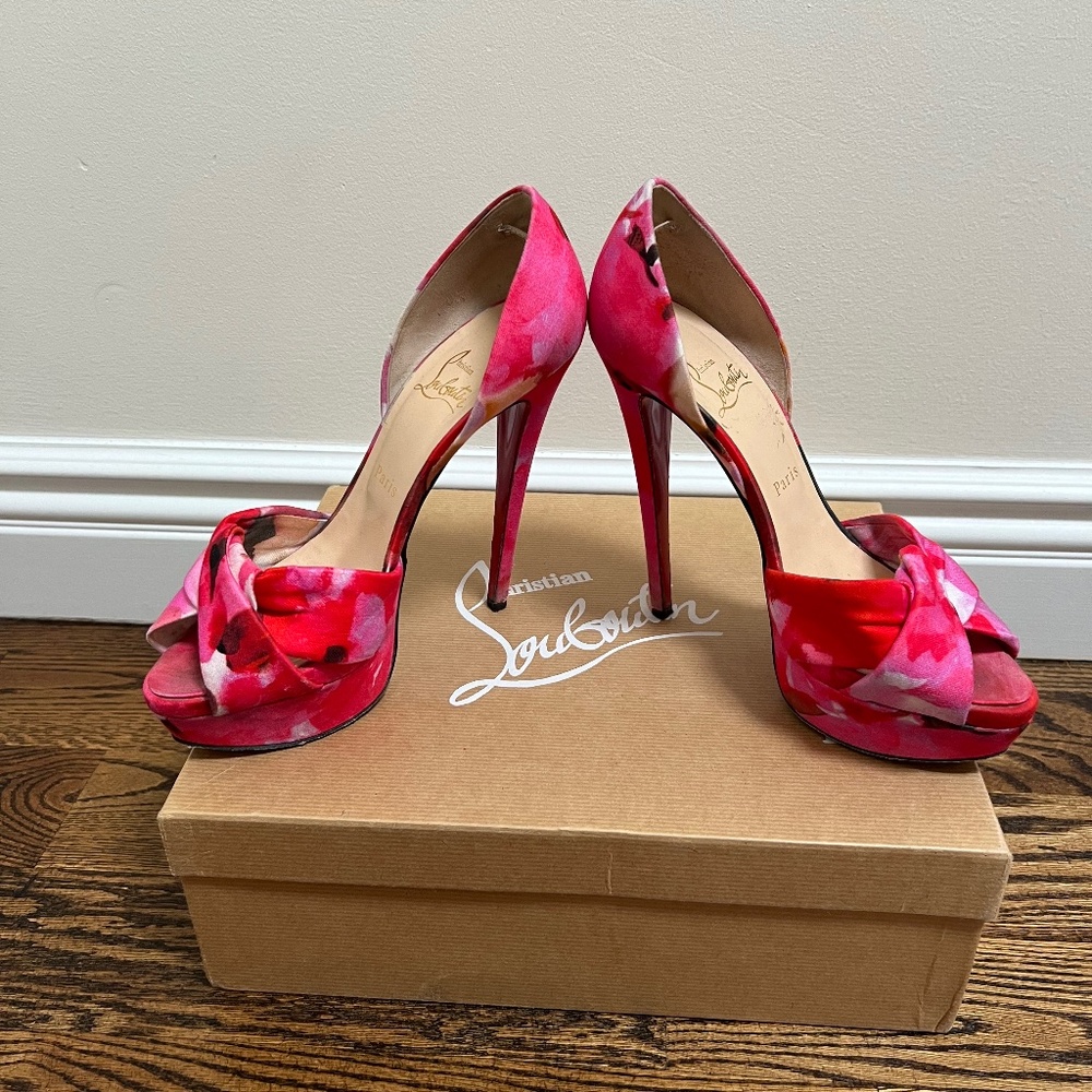 Christian Louboutin Volpi 150 Popi Fabric Pumps Pink Floral